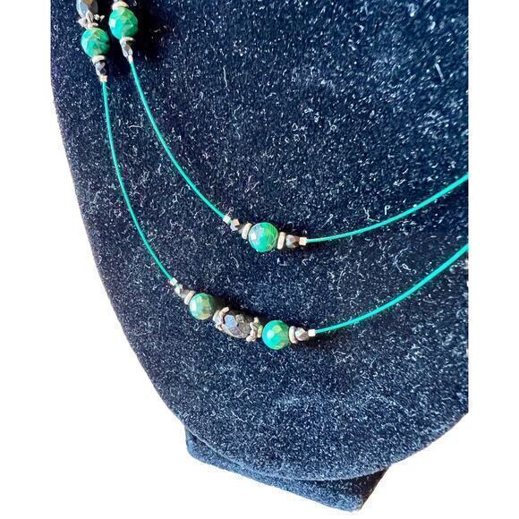 Women’s Silver Tone Green Black Malachite Glass Beaded Double‎ Strand Necklace - Picture 2 of 5